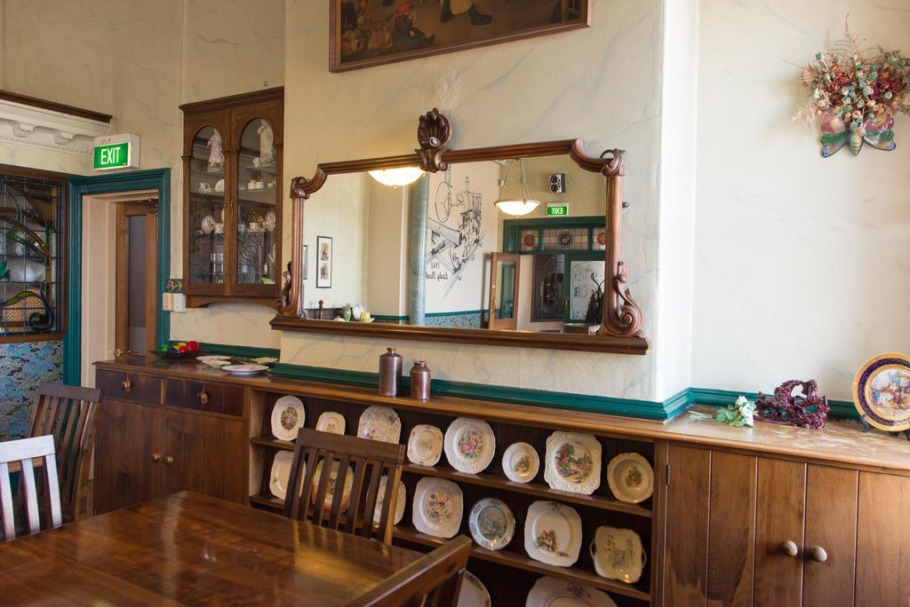 Victoria Railway Hotel Invercargill Ngoại thất bức ảnh