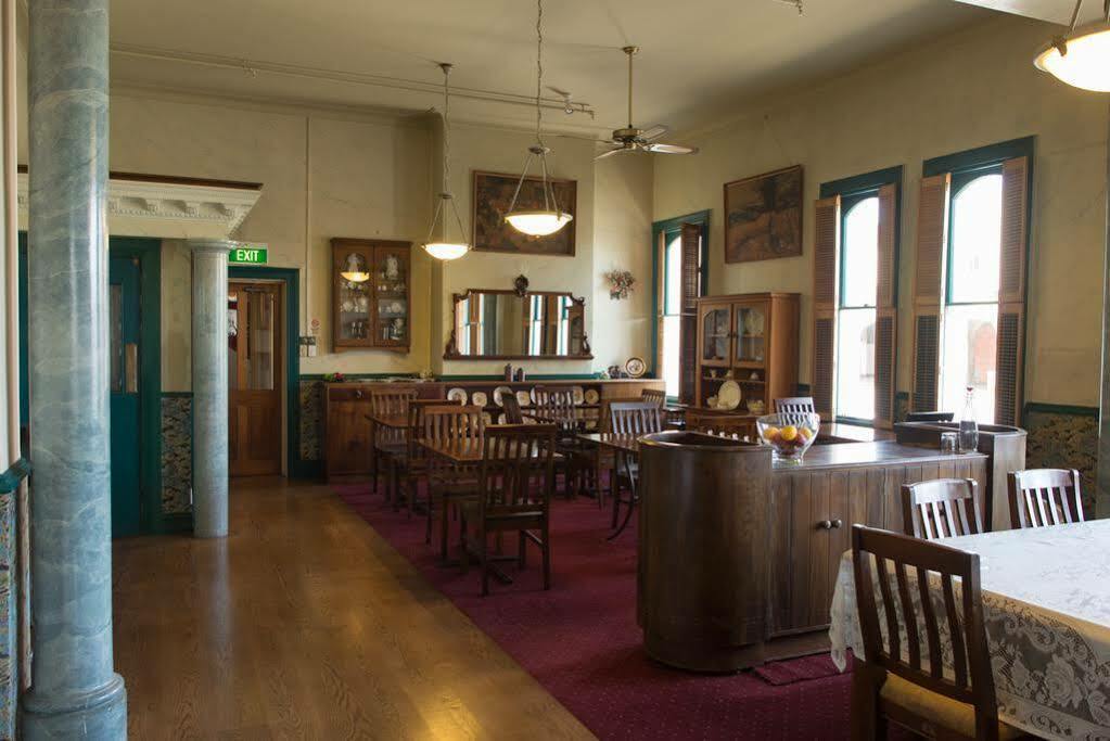 Victoria Railway Hotel Invercargill Ngoại thất bức ảnh