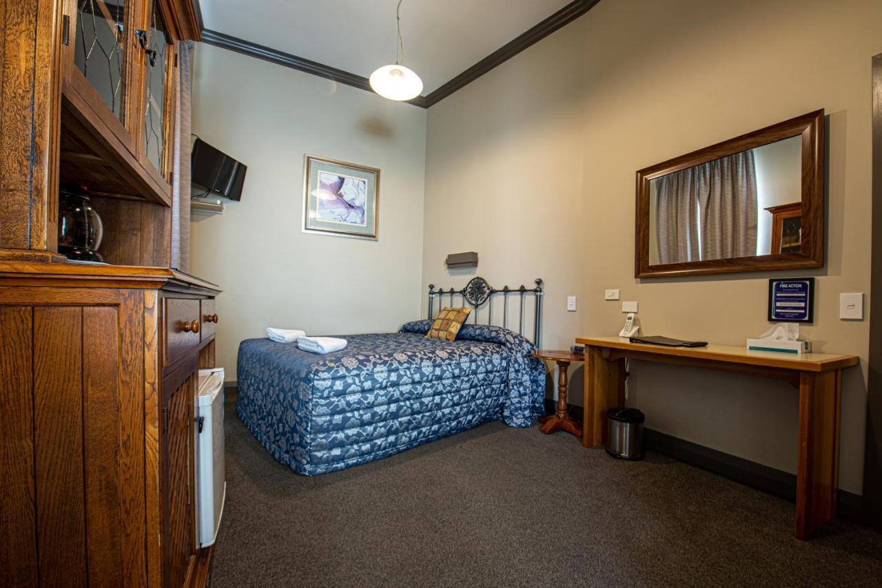 Victoria Railway Hotel Invercargill Ngoại thất bức ảnh