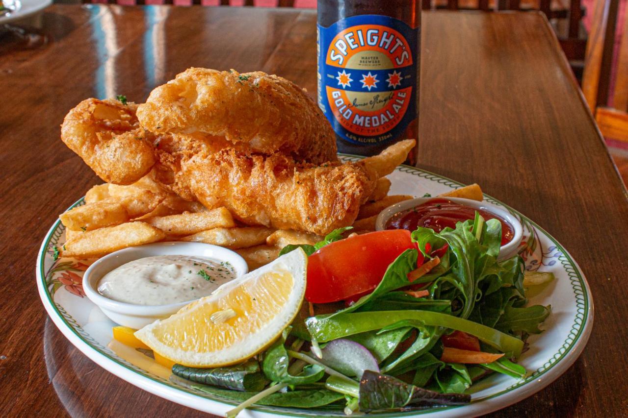 Victoria Railway Hotel Invercargill Ngoại thất bức ảnh